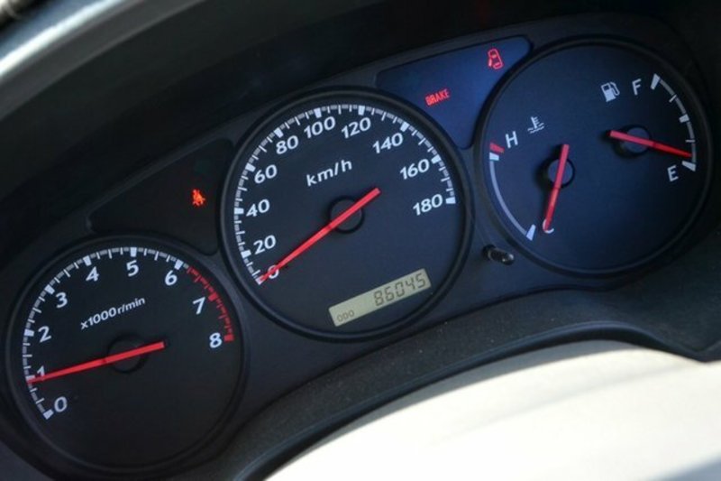 2004 HOLDEN RODEO LX RA