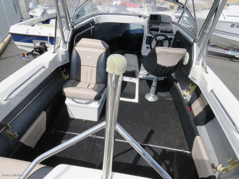 Fi-glass Warrior 640 GREAT FAMILY OFFSHORE FISHING CRUISING 175HP