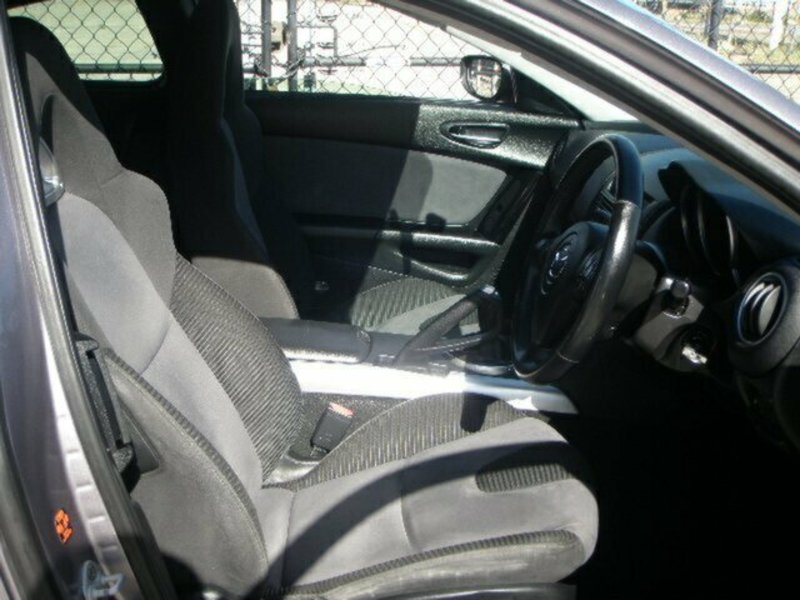 2004 MAZDA RX-8