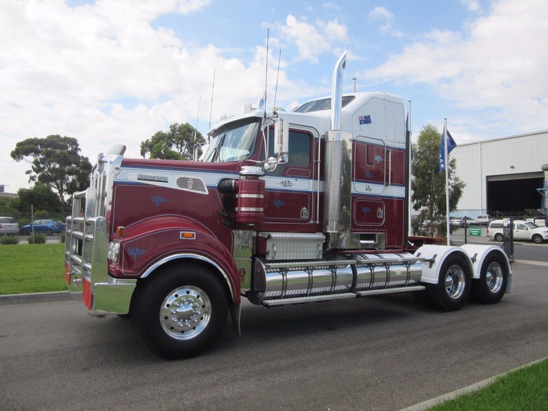 2002 KENWORTH T904 CAT C15- SEMI TIPPER-PTO HYD T904 Truck