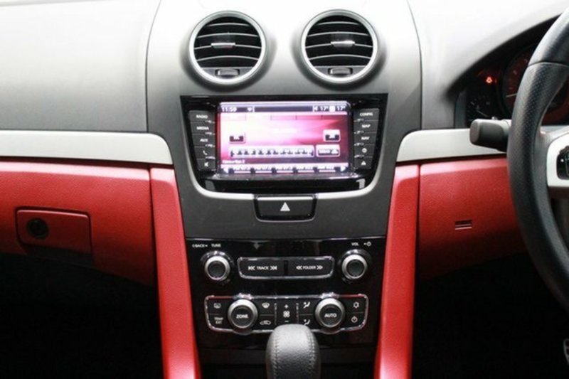 2010 HOLDEN COMMODORE SS-V VE II