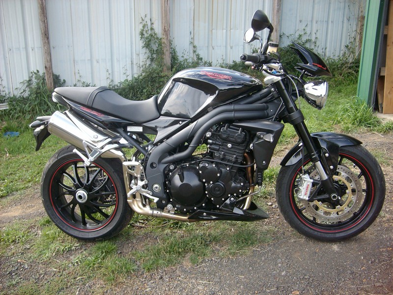 2009 TRIUMPH SPEED TRIPLE JOHN BLOOR EDITION
