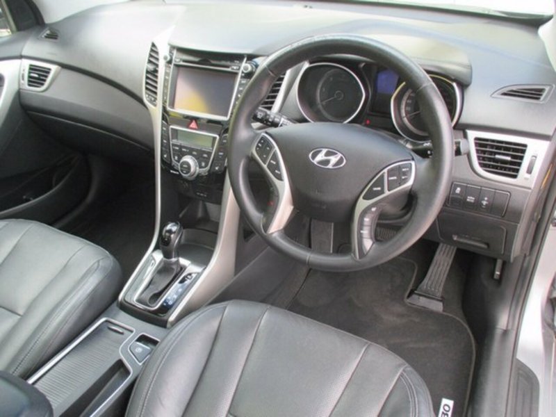 2014 HYUNDAI i30 PREMIUM 1.6 CRDi GD MY14