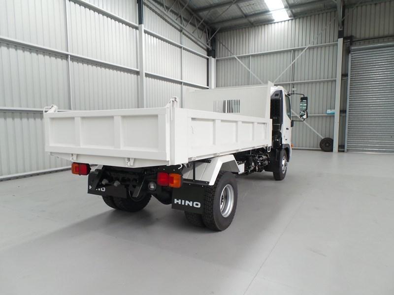 2016 HINO FC 1022 SHORT 500