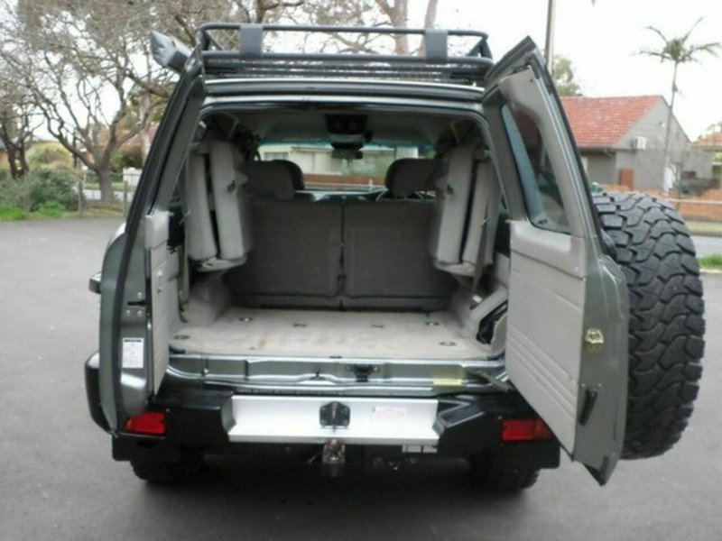 2004 NISSAN PATROL ST (4x4) GU III