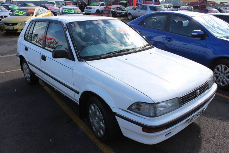 1991 TOYOTA COROLLA CS AE92