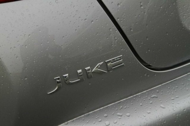 2014 NISSAN JUKE ST 2WD F15 MY14