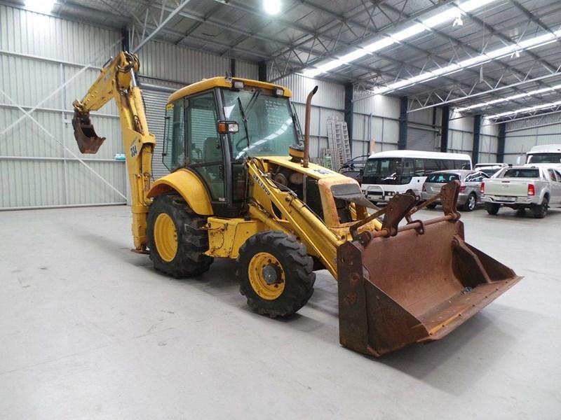 2000 NEW HOLLAND NH95 BACKHOE LOADER
