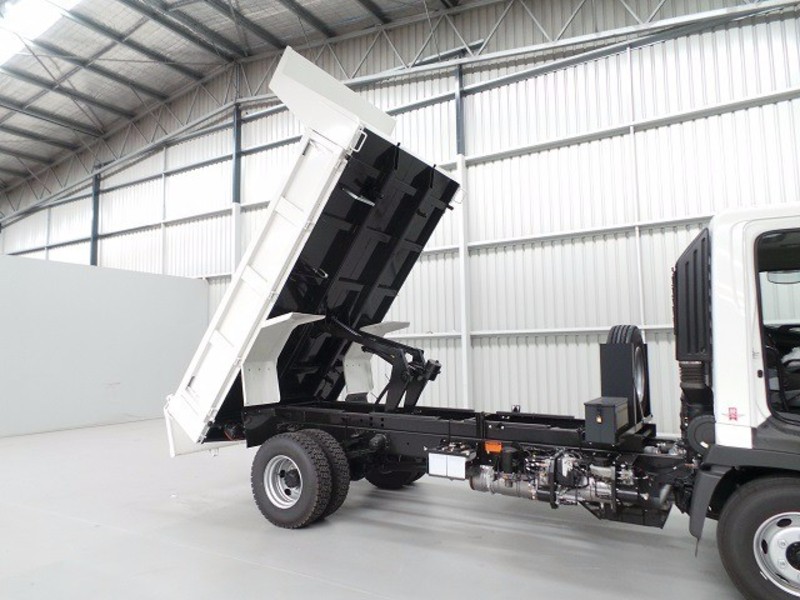 2016 HINO FC 1022-500 Series FC 1022-500 Series Truck