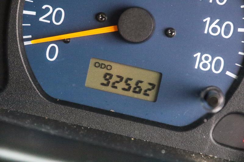 2004 SUZUKI IGNIS
