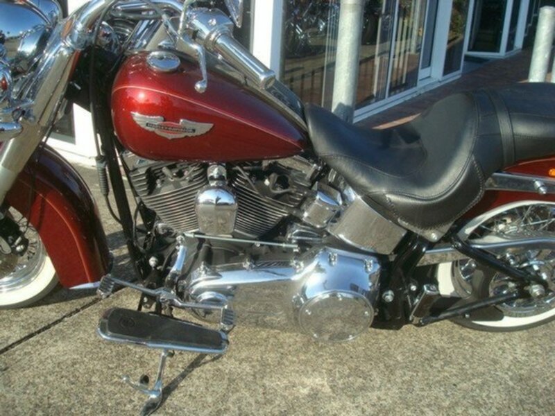 2010 HARLEY-DAVIDSON 1600CC FLSTN SOFTAIL DELUXE MY10