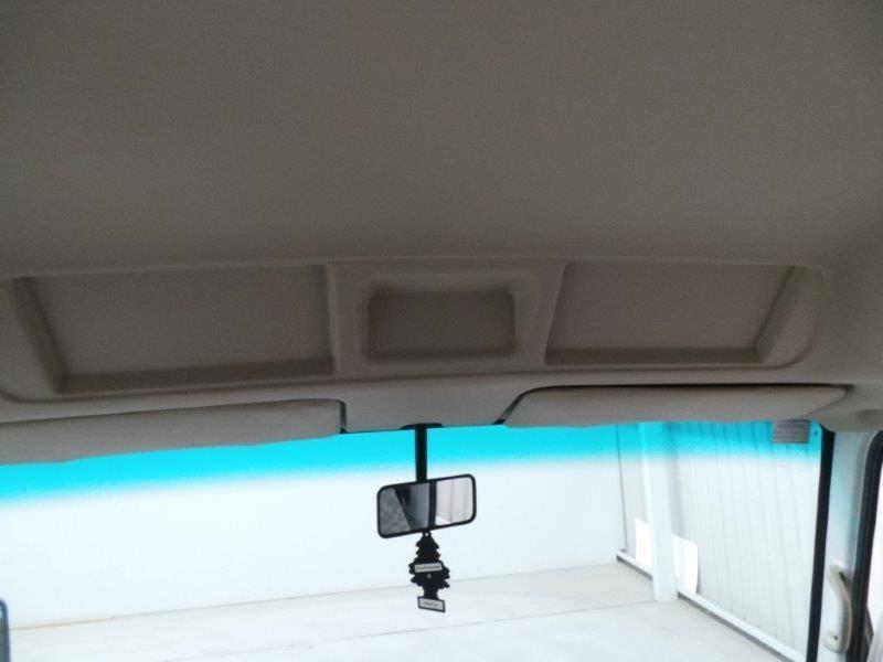 2003 MITSUBISHI ROSA 25 SEAT