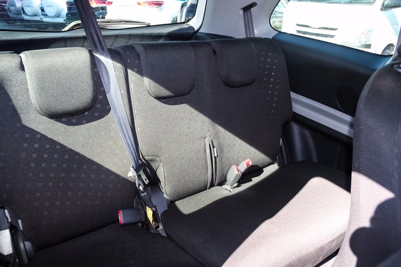 2006 TOYOTA YARIS YR NCP90R