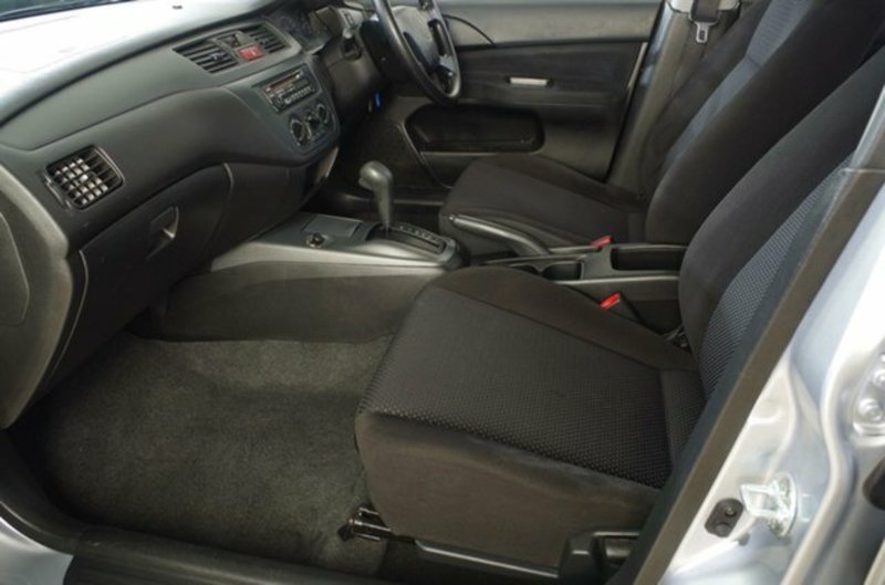 2005 MITSUBISHI LANCER ES CH