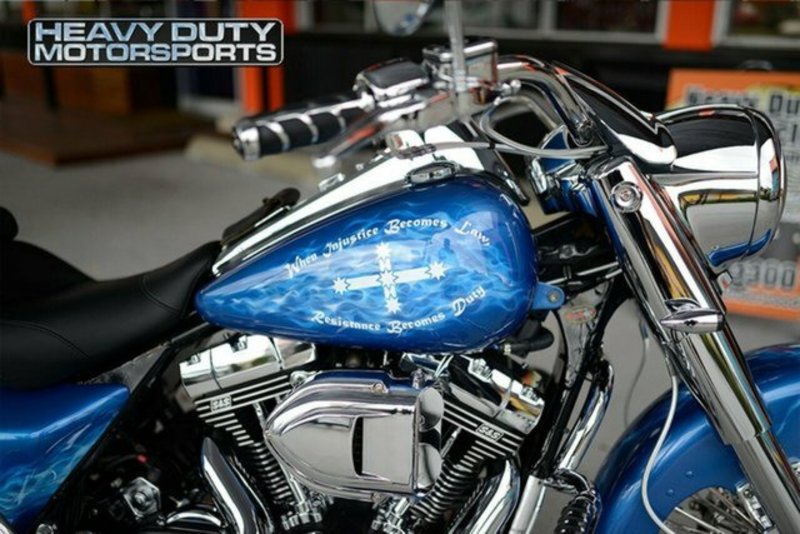 2005 HARLEY-DAVIDSON 1450CC FLHRSI ROAD KING CUSTOM MY05