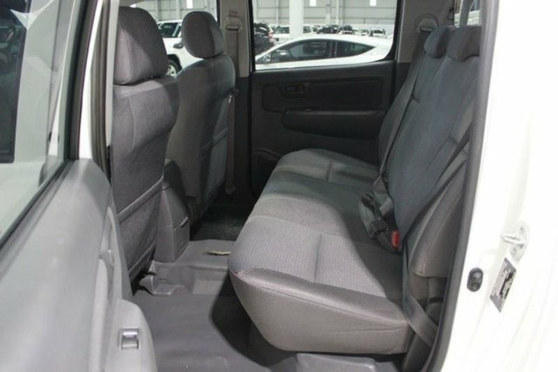 2012 TOYOTA HILUX SR (4x4) KUN26R MY12