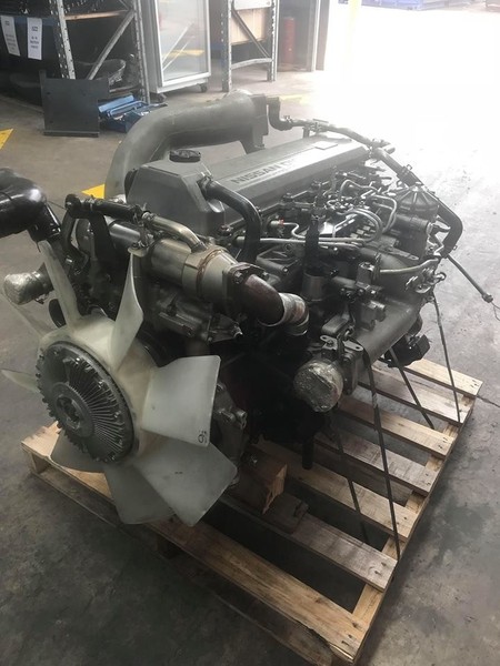 Hino/Nissan UD J08E-TE engine
