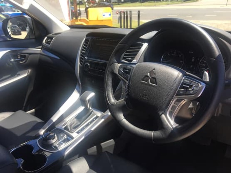 2016 MITSUBISHI PAJERO SPORT GLS QE
