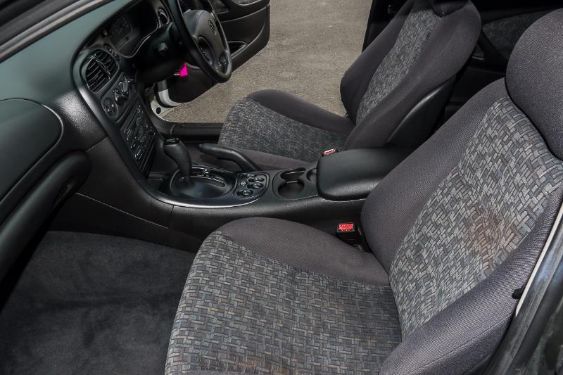 2002 HOLDEN COMMODORE Equipe VX II