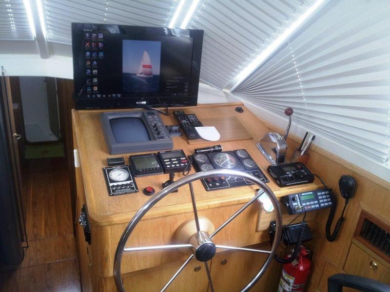Mummery Alloy 55� Pilothouse