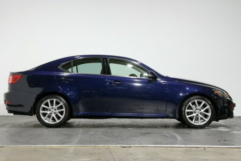 2011 LEXUS IS250 PRESTIGE GSE20R MY11