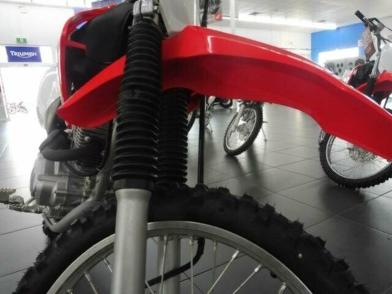 2017 HONDA CRF150F