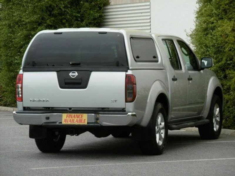 2012 NISSAN NAVARA ST (4x4) D40