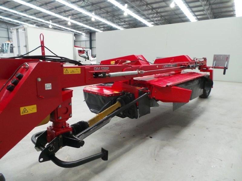 MASSEY FERGUSON 1382KC 3 Meter Mower \conditioner