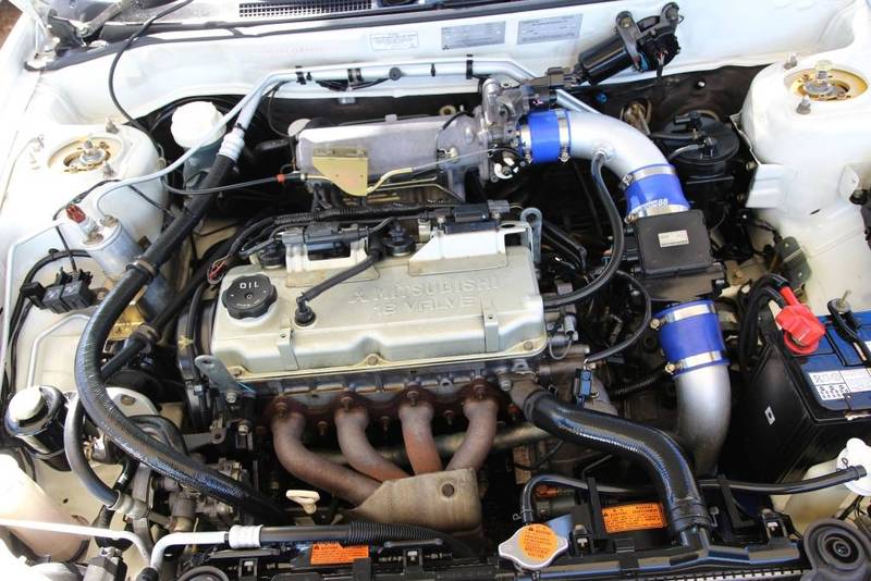 1999 MITSUBISHI LANCER MR CE
