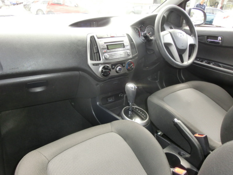 2013 HYUNDAI i20 ACTIVE PB MY12.5