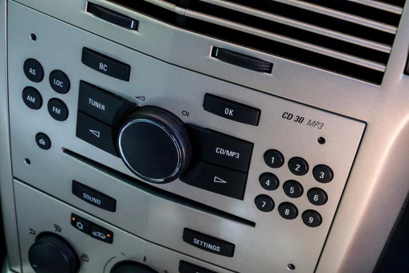 2008 HOLDEN ASTRA CDX AH