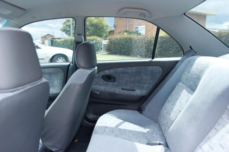 2002 MITSUBISHI LANCER GLi CE