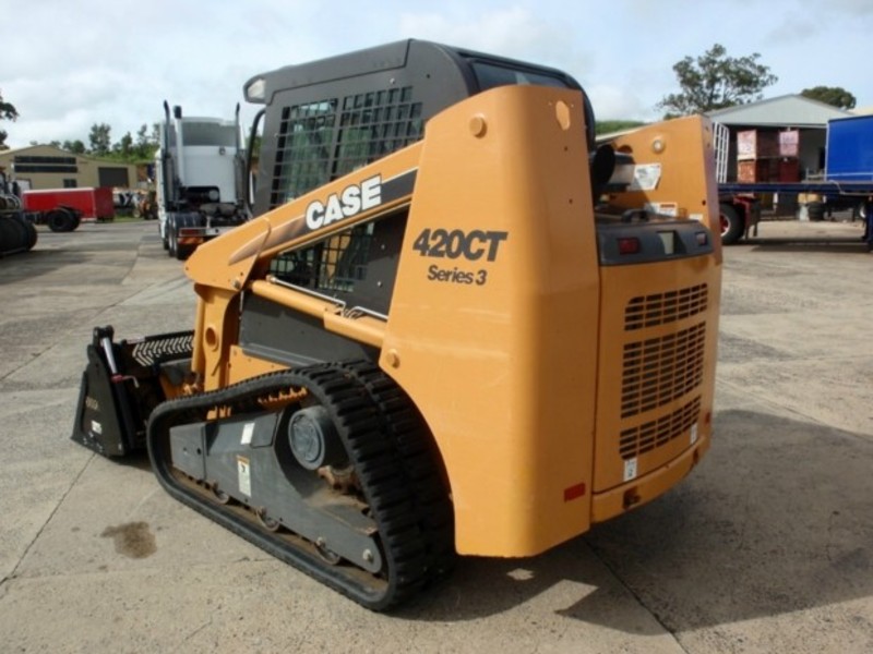 CASE 420CT Loader