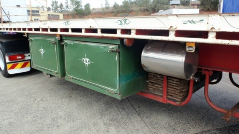 1994 Freighter Flat top RT LeadMid Trailer
