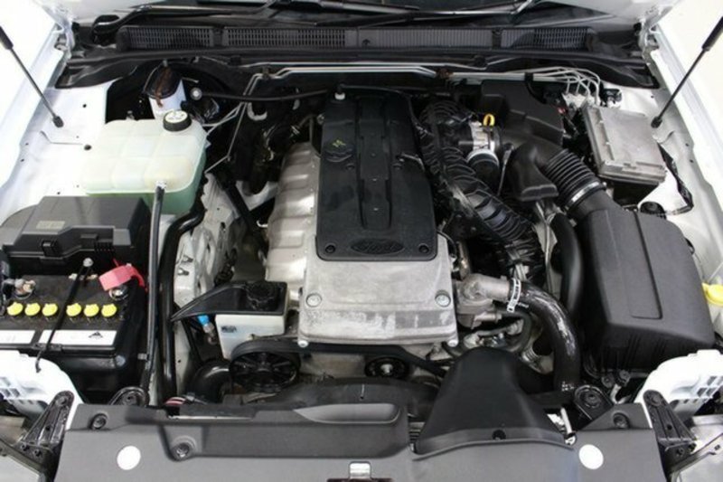 2015 FORD FALCON XR6 FG X