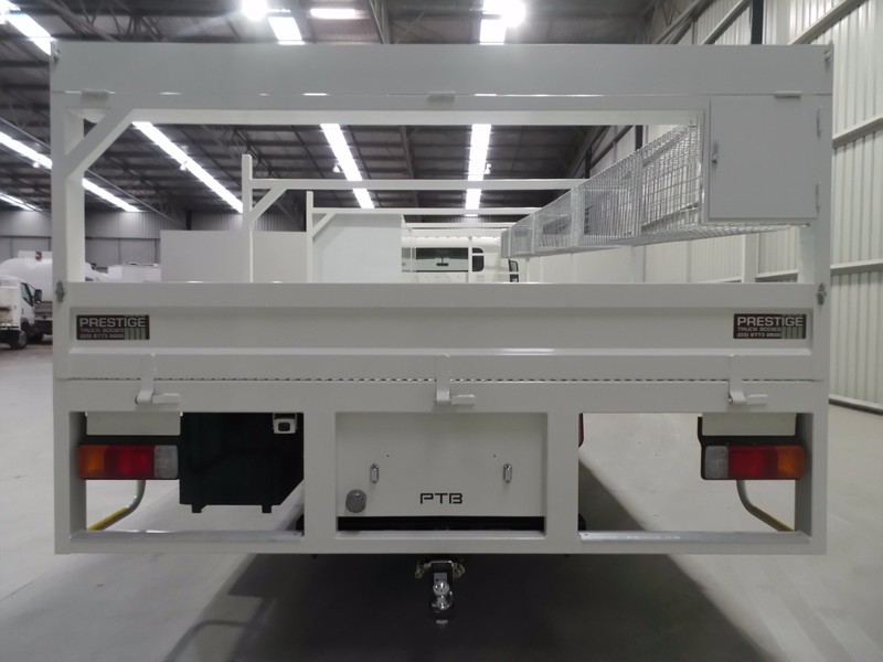 2016 HINO 920 - 300 Series 920 - 300 Series Truck