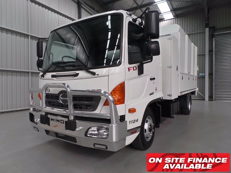 2016 HINO FD 1124-500 Series FD 1124-500 Series Truck