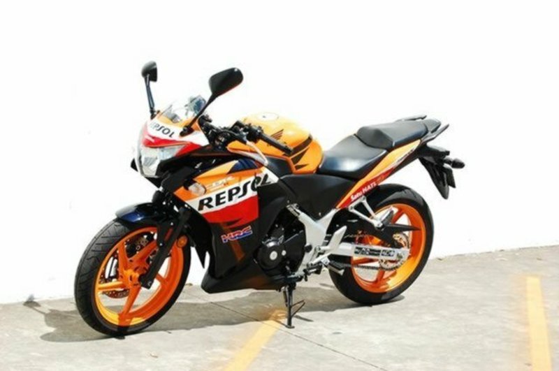 2013 HONDA 250CC CBR250R REPSOL (ABS)