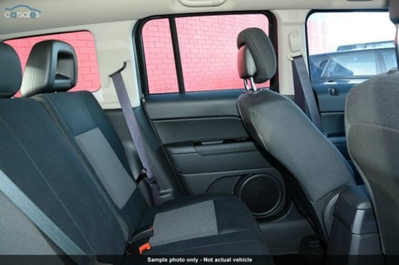 2014 JEEP PATRIOT BLACKHAWK 4X2 MK MY14