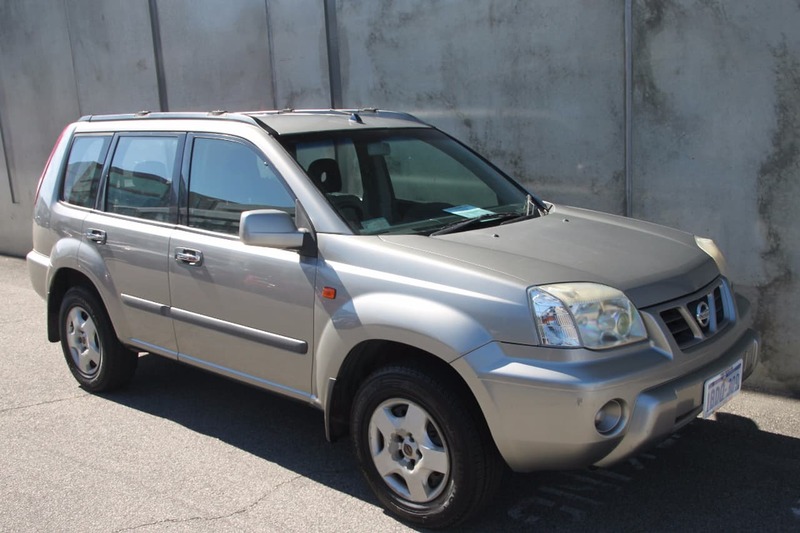 2002 NISSAN X-TRAIL ST T30