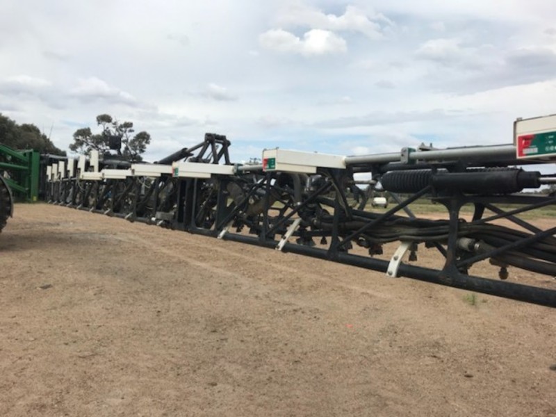 JOHN DEERE 4930 Sprayer
