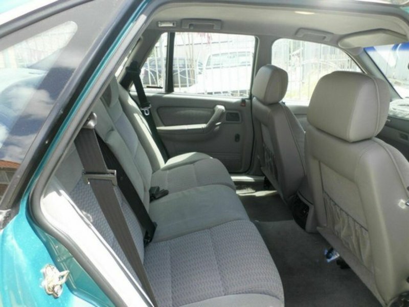 1993 HOLDEN COMMODORE Berlina VR