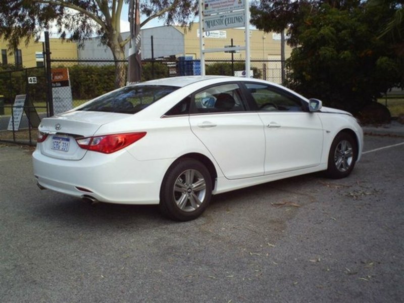 2012 HYUNDAI i45 ACTIVE YF MY11
