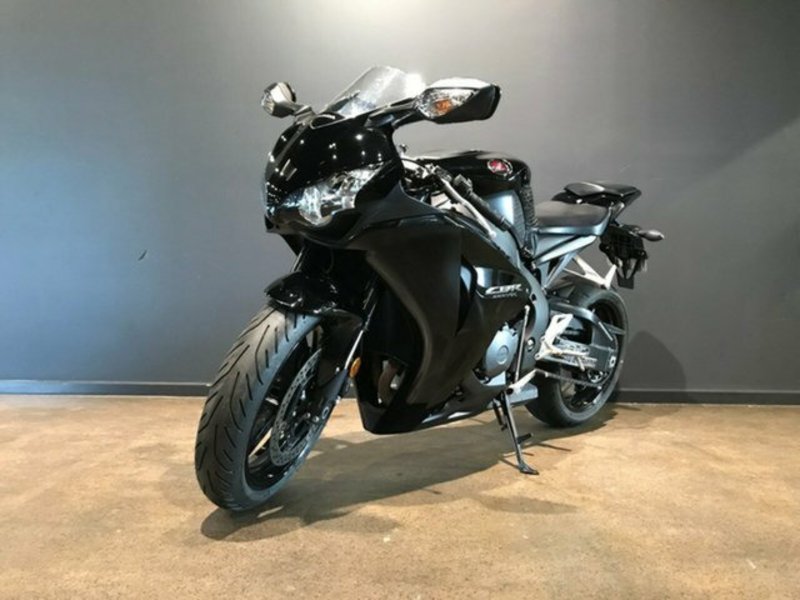 2009 HONDA CBR1000RR (fireblade)