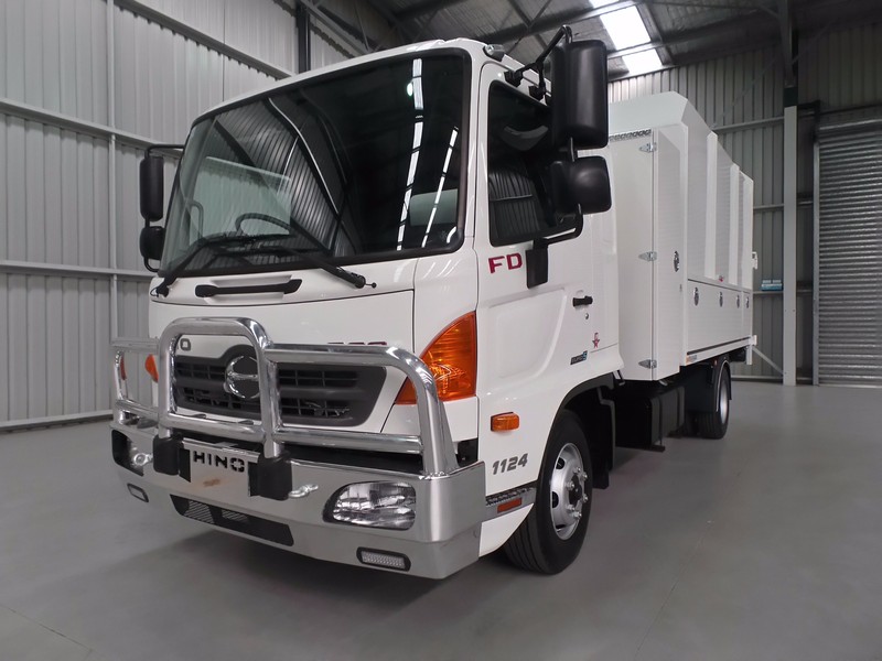 2016 HINO FD 1124-500 Series FD 1124-500 Series Truck