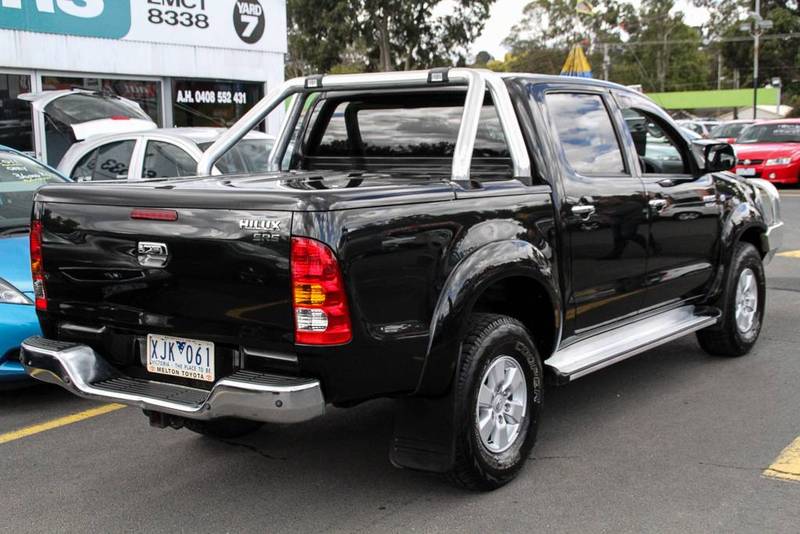 2009 TOYOTA HILUX SR5 (4x4) KUN26R 09 UPGRADE