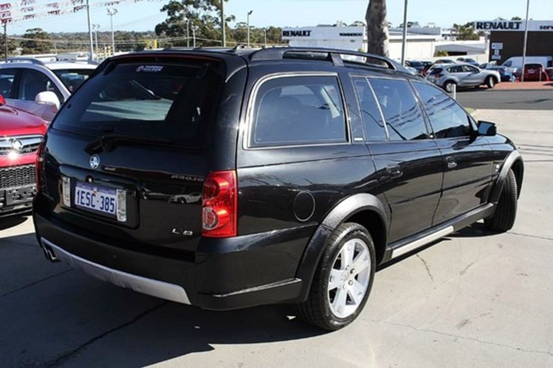 2004 HOLDEN ADVENTRA LX8 VY II