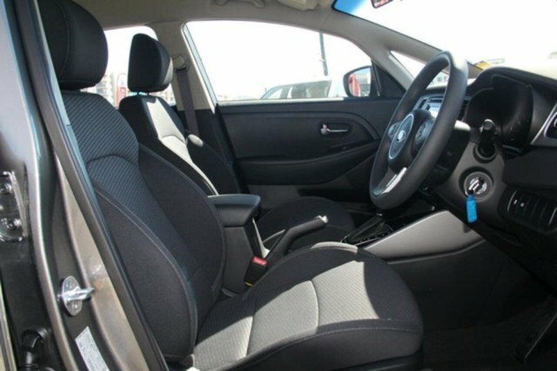 2017 KIA RONDO S RP MY17