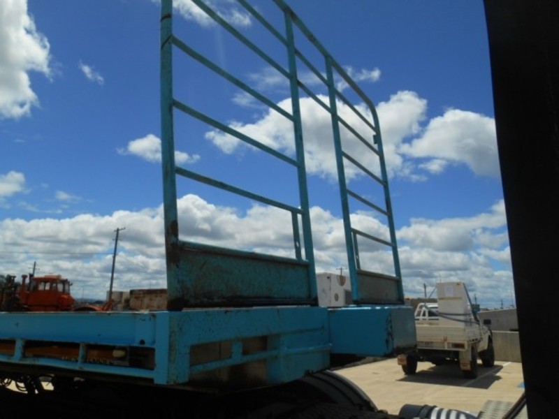 1990 Lusty EMS Convertible Semi Trailer