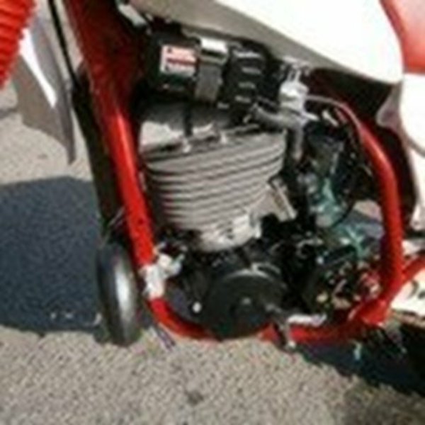 1985 YAMAHA 490CC YZ490